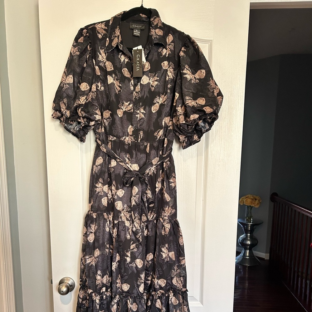 Grace Elegant Navy Blue and Gold beautiful long dress with short sleeves